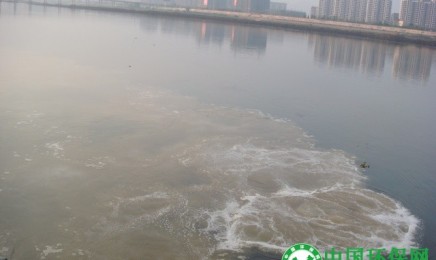江阴对污染企业建立在线监控平台 确保24小时掌握实时情况